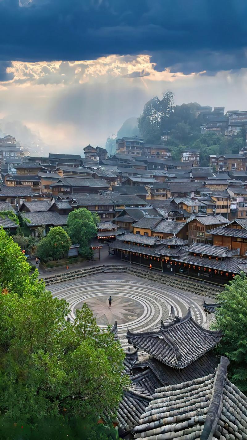 贵州旅游必去景点贵州旅游攻略，贵州旅游攻略前十景点