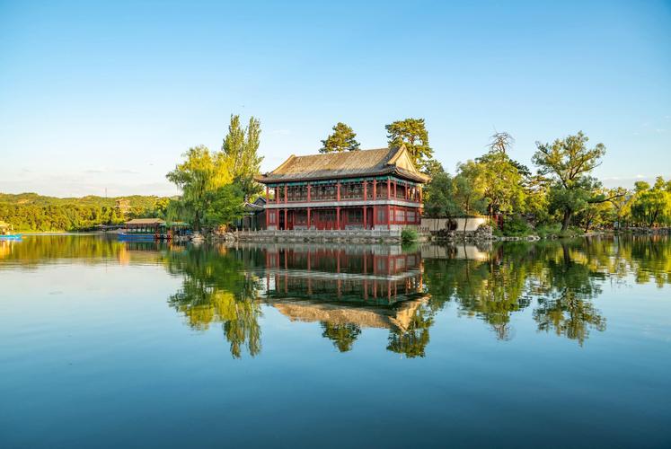 贵州有处冷门避暑秘境,风景如画,还藏了座千年古邑