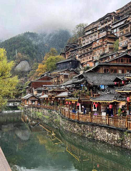 贵州毕节避暑有哪些地方_大方县避暑包吃住的地方