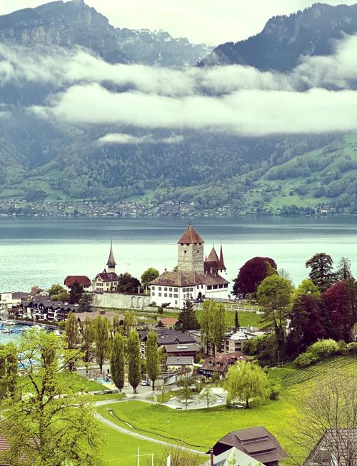 夏天去国外旅游最合适又便宜,夏天出国旅游