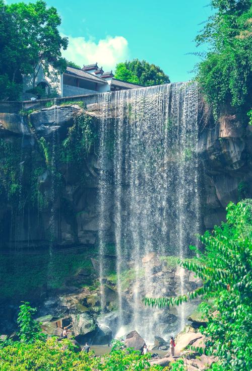 夏天避暑旅游景点推荐，夏天避暑比较好的去处是哪些地方