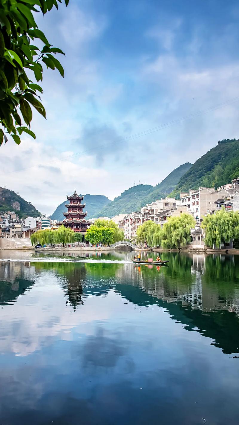 镇远古镇旅游攻略，镇远古镇旅游攻略有什么好玩的地方