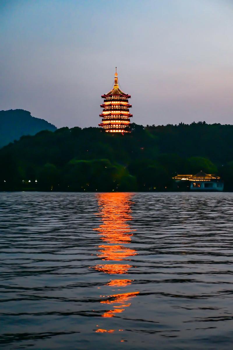 杭州旅游攻略必去景点？杭州旅游攻略必去景点有哪些？