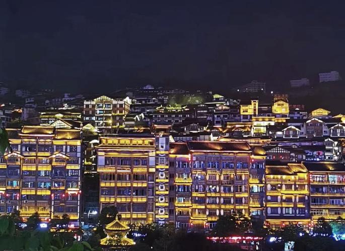 茅台自由行旅游攻略(茅台镇自驾游攻略)